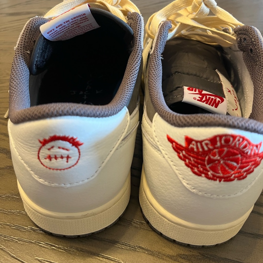 Air Jordan 1 Low OG SP Travis Scott